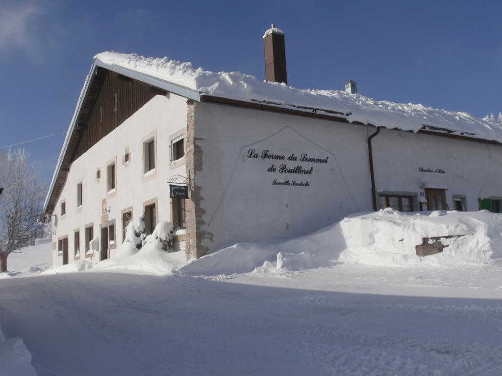 B&B La Ferme De Pouillerel La Chaux De Fonds Exterior photo